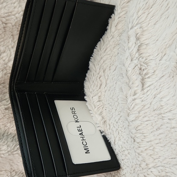 Michael Kors Black Textured Leather Bi-Fold Wallet - Picture 8 of 13